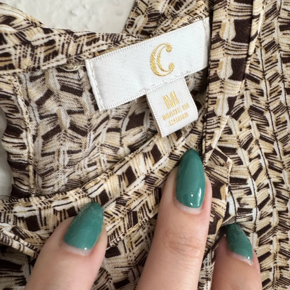 Sleeveless Brown/Tan sleeveless blouse‎ - Picture 2 of 9